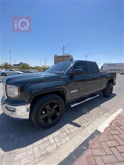 GMC Sierra